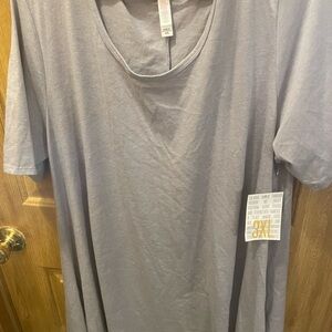LuLaRoe Gray Short Sleeve Top
